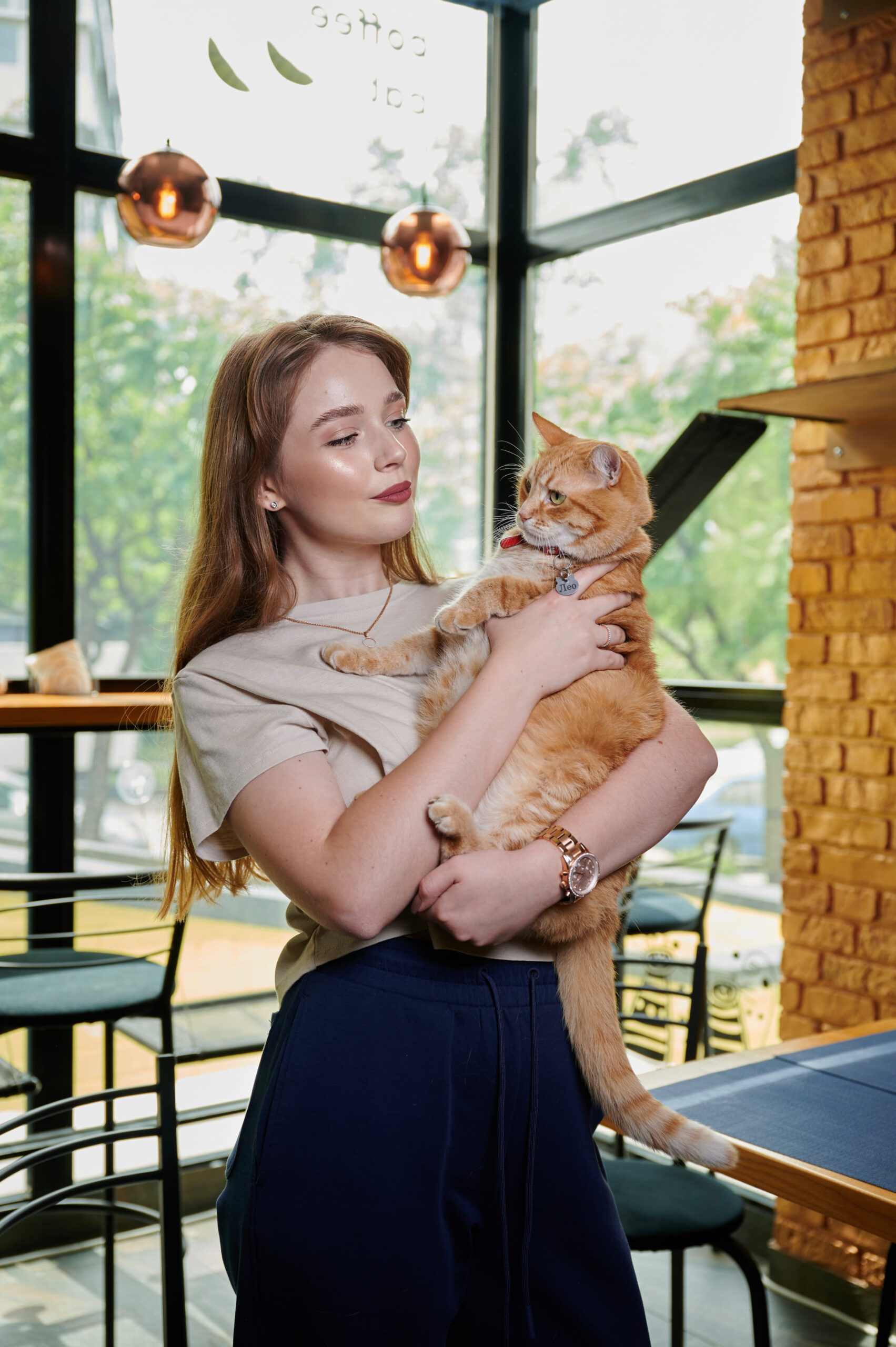 LEO cafe